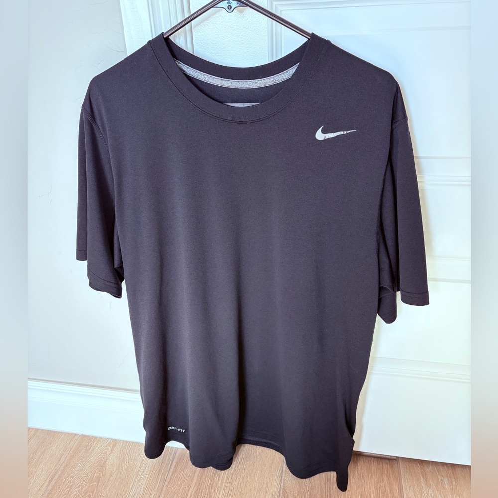 Nike Men’s Legend Dri Fit Black Training Shirt Size XL 371642-010